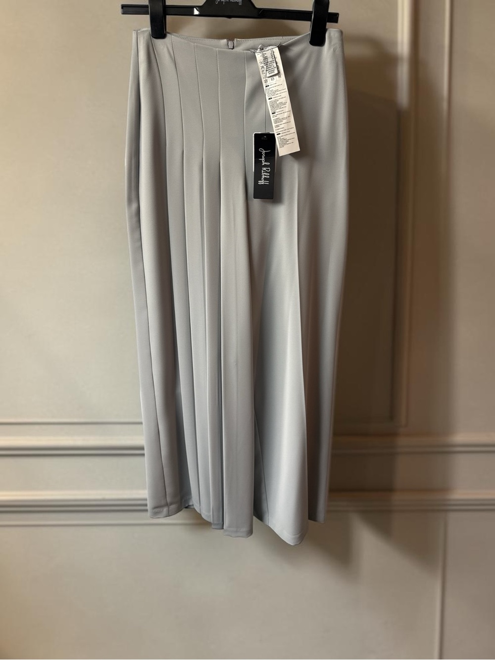 Joseph Ribkoff Light Gray Maxi Pleated Wide-Leg Skirt - NWT SIZE 6